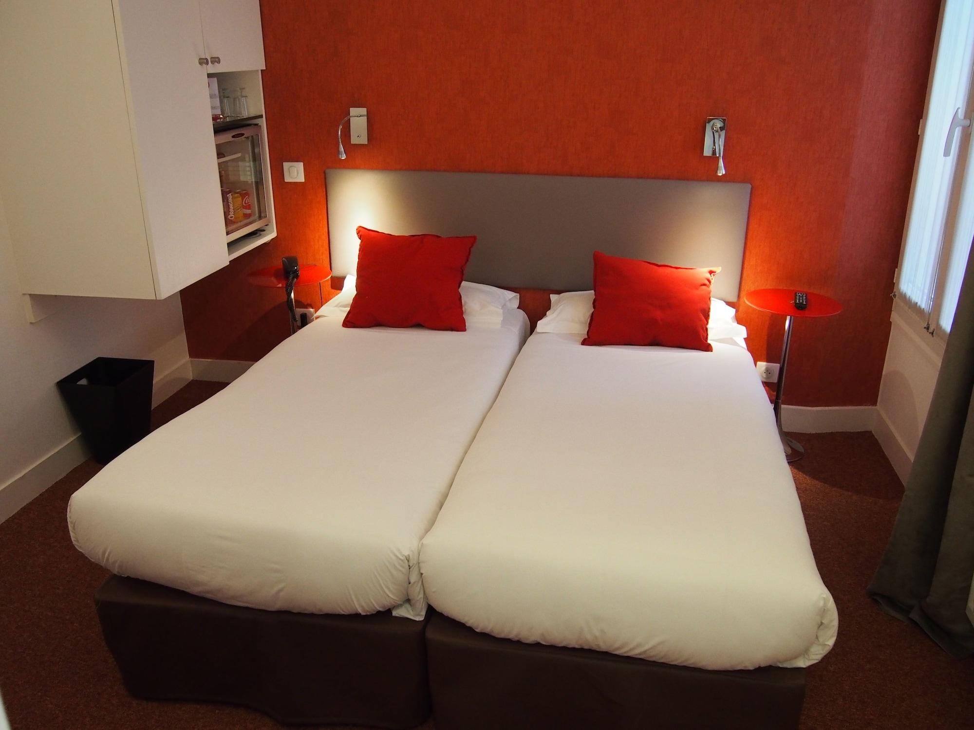 Porte De Versailles Hotel Париж Екстериор снимка