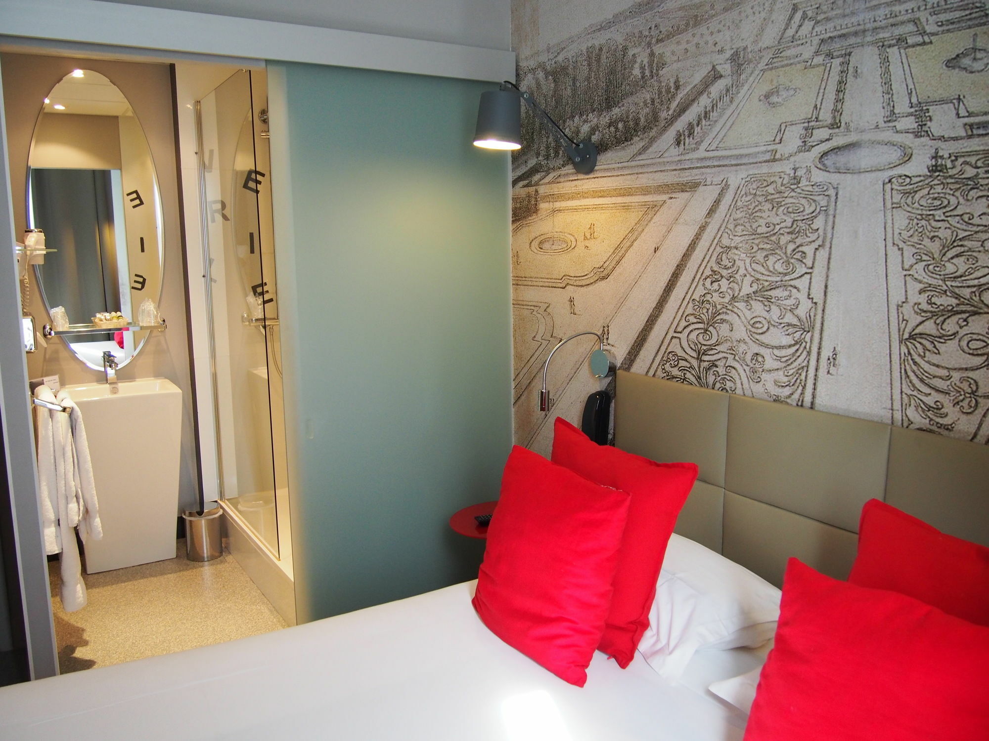Porte De Versailles Hotel Париж Екстериор снимка